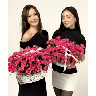 Букет из 11 кустовых спрей розы 